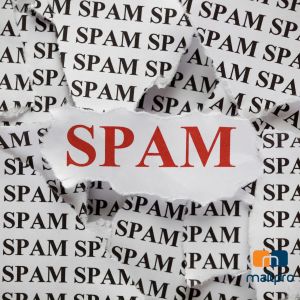 Tasa de quejas por spam explicada (umbral 0,3%) + cómo reducirla (Gmail y Yahoo)