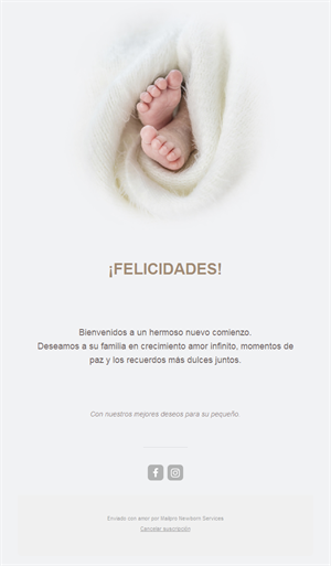 Email de felicitación con piececitos de bebé